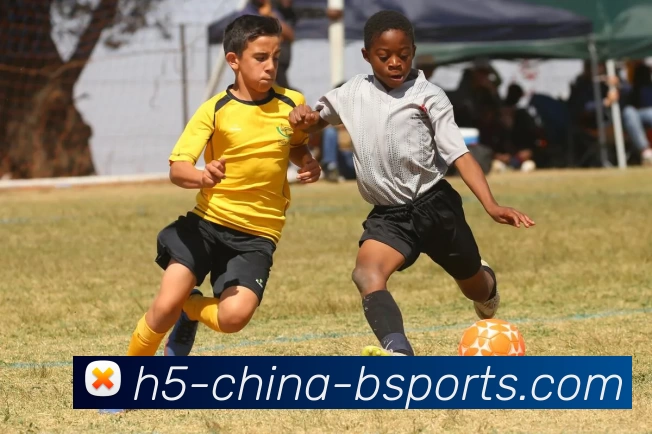 CBA浙江广厦对战上海精彩回放全程回顾与赛后分析